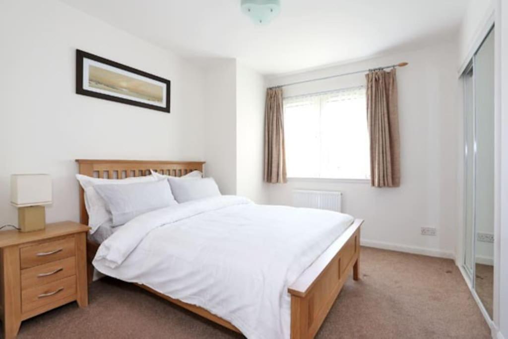 2-bed Of & City, Free Parking